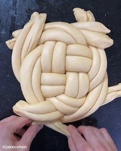 209K views · 724 reactions | How To Braid Challah! | Tasty | Facebook