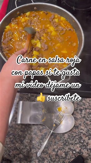 Yo así le preparo mi carne con salsa a mi familia tú cómo se las preparas #recetas #receta