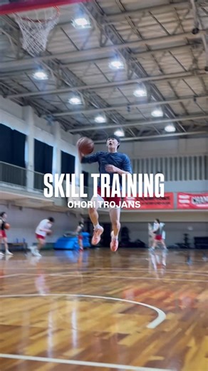 KAGO OFFICIAL | 福大大濠トロージャンズの定期指導🏀⚡️⚔️ KAGOでは、スキル・リズム・メンタルと各トレーナーがサポートし、共に「日本一」を目指します🔥 トロージャンズの応援よろしくお願いします✨😁 @kago.basketball @trojans5501... | Instagram