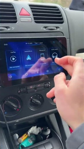 Portable Wireless with Apple CarPlay and Android Auto Screen for Car