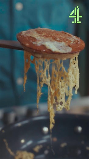 Jamie Oliver on Instagram: "That cheese pull !! COME ON! Want to upgrade your breakfast ? In my new TV show Jamie’s Feasts for a Fiver i'll show you how to celebrate food with high-end flavour but on a low-end budget ! Feeding four people under a fiver? It's possible AND delicious. The series starts tonight at 8pm on @channel4. Enjoy ! AD"