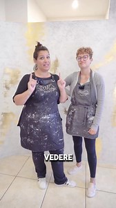 119K views · 1.6K reactions | Avete visto il tutorial di giovedì scorso? 朗 Se ve lo siete persi, eccovi un condensato di informazioni!  Abbiamo creato una parete decorata con pochi prodotti e tanta fantasia! ⭐ Per non perderti neanche un passaggio, guarda il tutorial completo: https://youtu.be/dDl8FhsWb0Y?si=k7wf55EW5GzbJjyS  Elisa #restyling #magicwall #magicpaint #fogliaoro #paretedecorata #muromaterico #stucco #stencil #stencilart | Magic Paint | Facebook