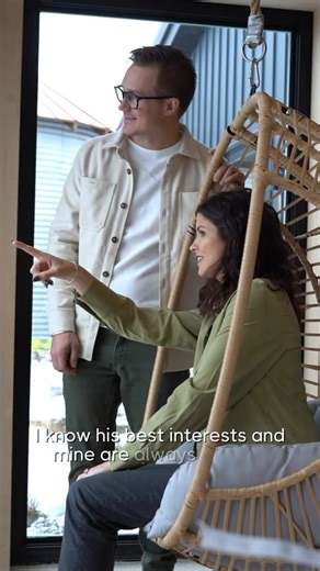 Alicia Hardman | Founder Stories & Tools to Build with Courage on Instagram: "Working with your best friend is more fun than it looks, but it’s a challenge we treat with deep respect and intelligence. From the first day Garren believed in the winery to watching him and his team weld our stainless infinity pool from the ground up, we’ve operated as one team. It’s hard to have have someone by your side who sees exactly what you’re capable of, especially on the days when you can’t see it for yourse