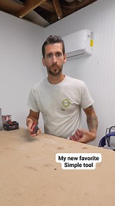 6.5K reactions · 466 shares | One of the coolest yet simplest tools that I've seen in a long time come out #carpentrytips #construction #contractor #tipsandtricks #HomeImprovement #hacks #carpentry #builder #deck #tools #diy #fblifestyle | Your Favorite Contractor | Facebook