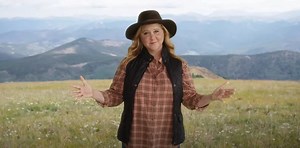 Amy Schumer Praises Colorado Abortion Access in New Skit