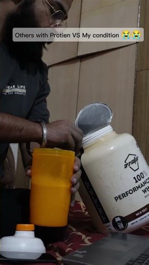 Guys Greebi hampe hai ya Mai gareeb hu😂😭😭 #avvatarsportsnutrition #asitisnutrition #muscleblaze