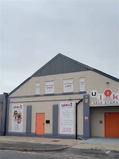 Welcome to Ulok Self Storage – George Street, your local, secure storage solution in the heart of Blackpool. Whether you’re moving house, renovating, decluttering, running a business, or just need extra space, our George Street site offers clean, modern and secure storage units with flexible terms to suit your needs. ✔ Clean & secure storage units ✔ Flexible unit sizes ✔ Friendly local team ✔ Simple, stress-free process ✔ FREE Van & Driver available 🚐 We’re proud to be a trusted local storage p