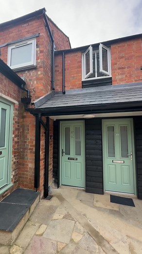 Modern 1-Bedroom Flat for Rent in Wolverton