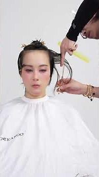 Tutorial on Cutting a Playful Short Hairstyle #haircut #hair