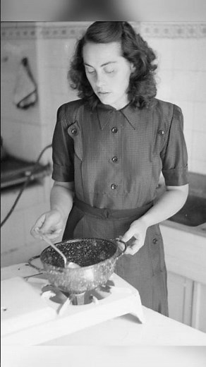 How German Helmets Became Cooking Pots After World War II?