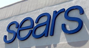 Sears to sell 16 stores in online auction