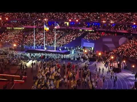 Paris 2024 Paralympics vlog - Closing Ceremony - Electrifying atmosphere, Biggest nightclub ever!