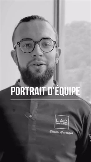 Portrait d'équipe • Célian, chef de poste. Le Craquelin, l'Intense, le Citron... vous connaissez les incontournables entremets de la Maison LAC. Aujourd'hui, nous avons le plaisir de vous présenter… | LAC CHOCOLATIER