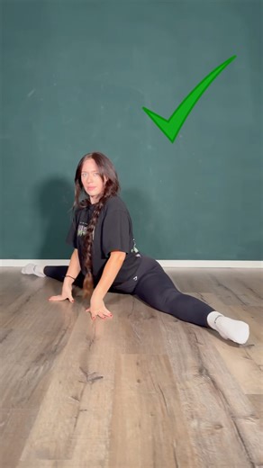 Do You want to do a Split 🔥#motivation #tutorial #split #gymnast #howtodo #exercise #sports