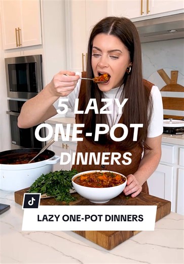 These easy one pot dinner ideas are perfect for those busy weeknights when you don’t have much time to cook and want minimal cleanup. They’re gluten free, healthy, and packed with protein! ✨ Find all the recipes in my bio or on my blog here 👉 https://feelinfabulouswithkayla.com/2025/12/23/one-pot-dinner-ideas/ #dinnerideas #easyrecipes #familydinner #highprotein #mealprep