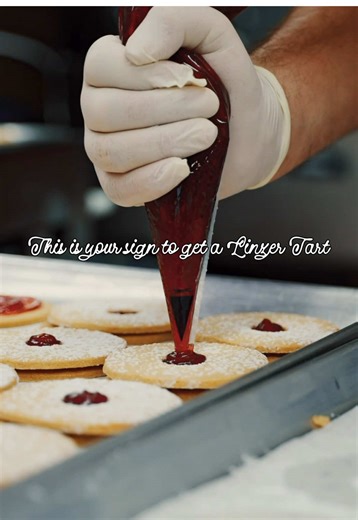 Delicious Linzer Cookies: A Staten Island Bakery Favorite
