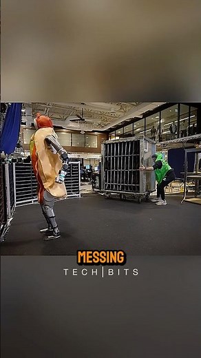 They keep pranking their robots 😂