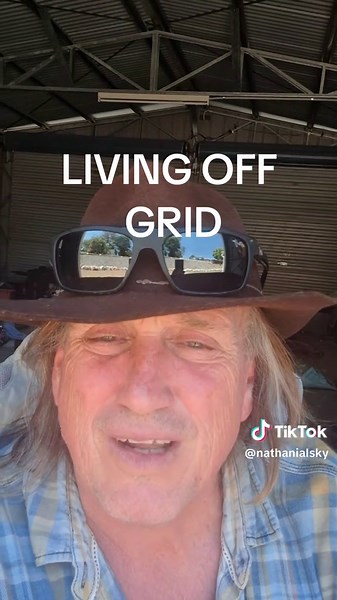 Living Off The Grid in Queensland: Rusty's Story