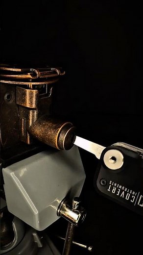 How to Open Cedar Lane Chest without a Key #lockpicking #safety #security #howto #covertinstruments