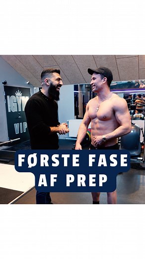 Gustav Andersen Salinas on Instagram: "Jeg vil gerne på forhånd undskylde, hvis jeg taler for meget om fitnesskonkurrencer 🏋️‍♂️, men jeg har virkelig kæmpet hårdt de sidste par måneder for at tage 10 kg på, og nej, det har ikke været nemt! I dag er jeg begyndt på et cut, hvilket betyder, at jeg skal ned i fedtprocent! Denne gang går jeg efter guld! 🥇 Tak fordi du, @coachashkan , er ved min side på denne nye rejse for mig 💪🏻. Jeg elsker at lære nye metoder, så jeg også kan anvende dem på min