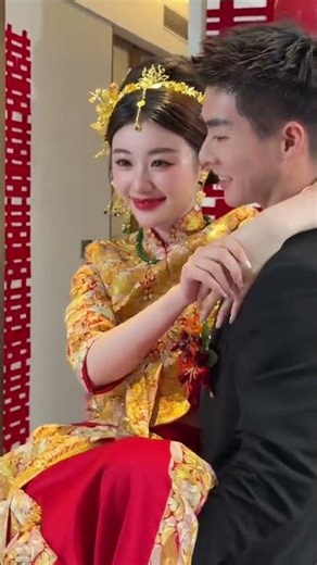 Royal Chinese Bridal Entry 👑❤️ Elegant, Powerful & Pure Grace #wedding #love #shorts