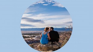 A Woman's Guide to Proposing to a Man - Zola Expert Wedding Advice