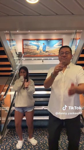 Cruisin 🌊 #fyp#dance#viral#makemefamous #paratiiiiiiiiiiiiiiiiiiiiiiiiiiiiiii