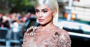 Kylie Jenner's V Magazine Photoshoot Shows Fans A New Side Of The Lip Kit Queen