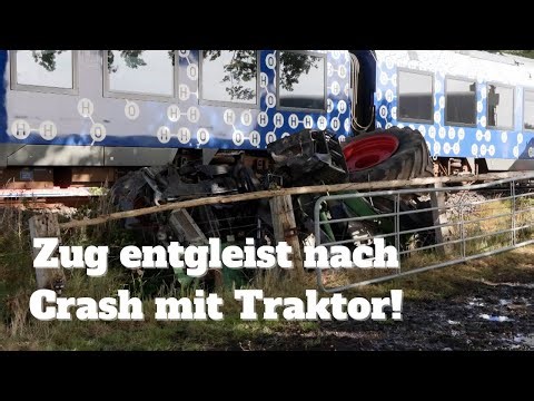 Zug erfasst Traktor an Bahnübergang – Fahrer schwer verletzt, Passagiere unverletzt