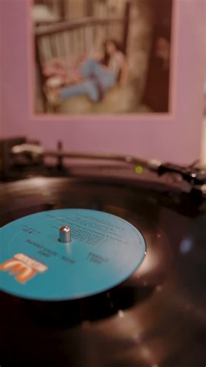 DJ FLOW | Chris Santos on Instagram: "Loops you can listen to over and over: Junie - Suzy Thundertussy No more parties in LA. Lookin like the bigger party is dying Another Madlib Invasion and original Loop digga w/ 👑 Kendrick on the verse #whosampledit #whosampled #adjnamedflow #flowsloops #originalsample #vinyl #records #vinylcommunity #vinyladdict #vinylcollection #vinylrecords #recordcollection #instavinyl #vinyljunkie #vinyloftheday #recordcollector #vinylcollector #madlib #kanyewest"