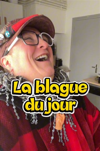 #PourToi #Humour #Satire #Bisou #amis