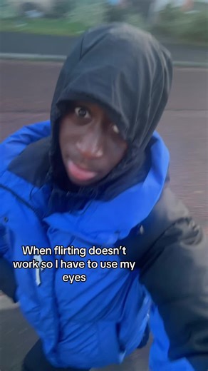 Flirting Fails: Using My Eyes