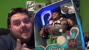 Moana Maui Singing Doll Action Figure Disney Store Exclusive Toy Unboxing Review