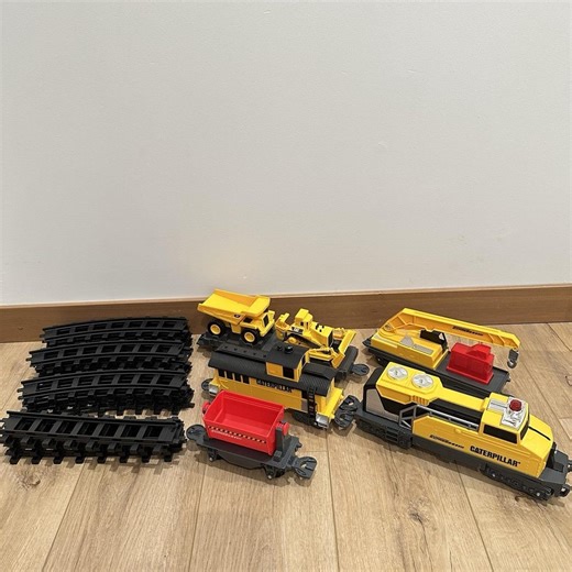 2007 CAT Construction Train Set Motorized-working With Complete Rail System - Etsy