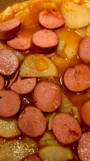 Kolbászos paprikás krumpli, potato paprikás and sausage for One! Dice 3 small potatoes,1 chopped onion, 2 cloves garlic chopped fine, 1 tablespoon of sweet Hungarian Paprika, 1/2 pound of chopped smoked sausages salt and pepper to taste. Sauté the onion in 3 tablespoons of oil, add garlic, salt and pepper add diced potatoes and cut up bite sized smoked sausage pieces, add 1 cup water and cook on low heat for 20 to 30 minutes until potatoes are tender, #ispeakhungariantoo #potatopaprikas #thymeto