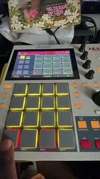 Beat Making w/ My Akai MPC one.￼