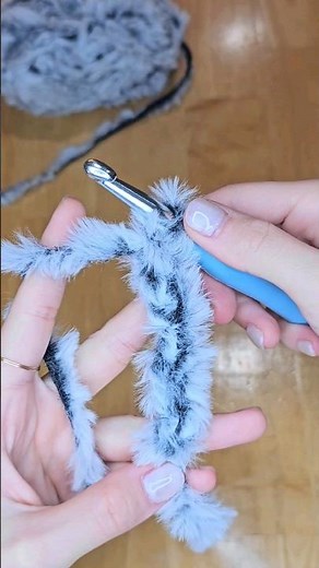 Easy Fur Yarn Crochet Project | tutorial on my page #catearbeanie