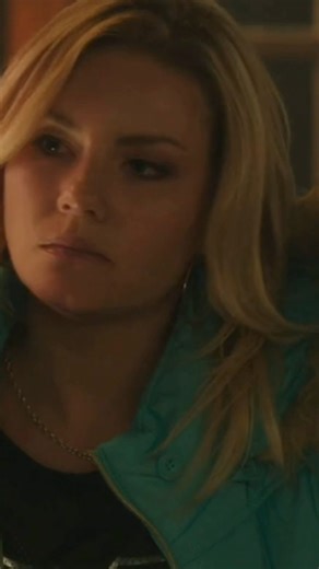 A Scene From Goon 2 #filmscenes #comedy #hockey #elishacuthbert #seanwilliamscott