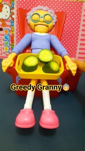 🌈ASMR-TRENDING👵 GREEDY GRANNY LOVES CUCUMBER🥒 #trendingshorts #greedygrannygoliath #shorts
