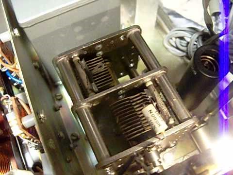 old military Shortwave Radio RT 3030 made by Van der Heem Holland