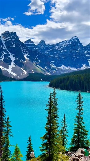 2.6K reactions · 236 shares | Ready for the ultimate mountain escape? ️ Visit Banff, Jasper, Lake Louise & more on a guided Rockies tour.  Depart from Calgary or Vancouver.  Hotels & transportation included!  Use code SUMMERFUN for 3% off regular tours. | Tours4fun | Facebook