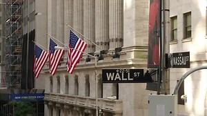 S&P 500 and Nasdaq close at highest since April 2022