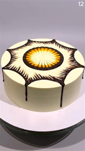 Techniques for decorating cakes using jam in just a few minutes #shorts #baking