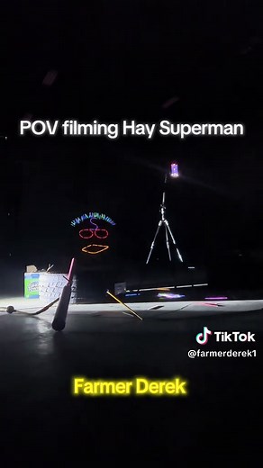 POV filming Hay Superman