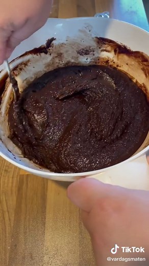 Bakning av kladdkakecookies: Recept från Camilla Hamid