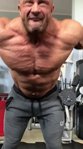 85K views · 452 reactions | Ostatni trening przed wylotem do Grecji waga 106 kg  POLSKA  Oczywiwcie trzymajcie kciukasy za 3 dni walczymy  | Piotr Piechowiak | Facebook