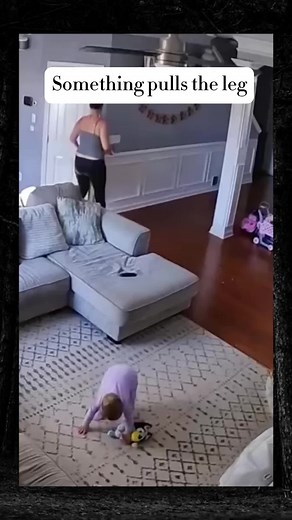 Toddlers seeing ghost 🤯 #scary #paranormal #horror #mystery #scaryvideos #scarytiktoks #spooky #creepy