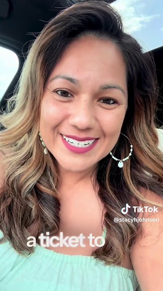 Join Houston Singles for Uncorked Connections Event