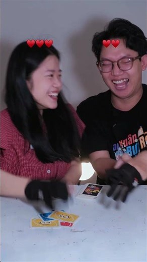 Trò Uno đập tay hài hước cặp đôi | #shorts #funnychallenge #gamecapdoi #thuthachvuinhon #challenge
