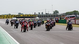 FULL SUPERPOLE RACE: 10 laps of non-stop action at Cremona!